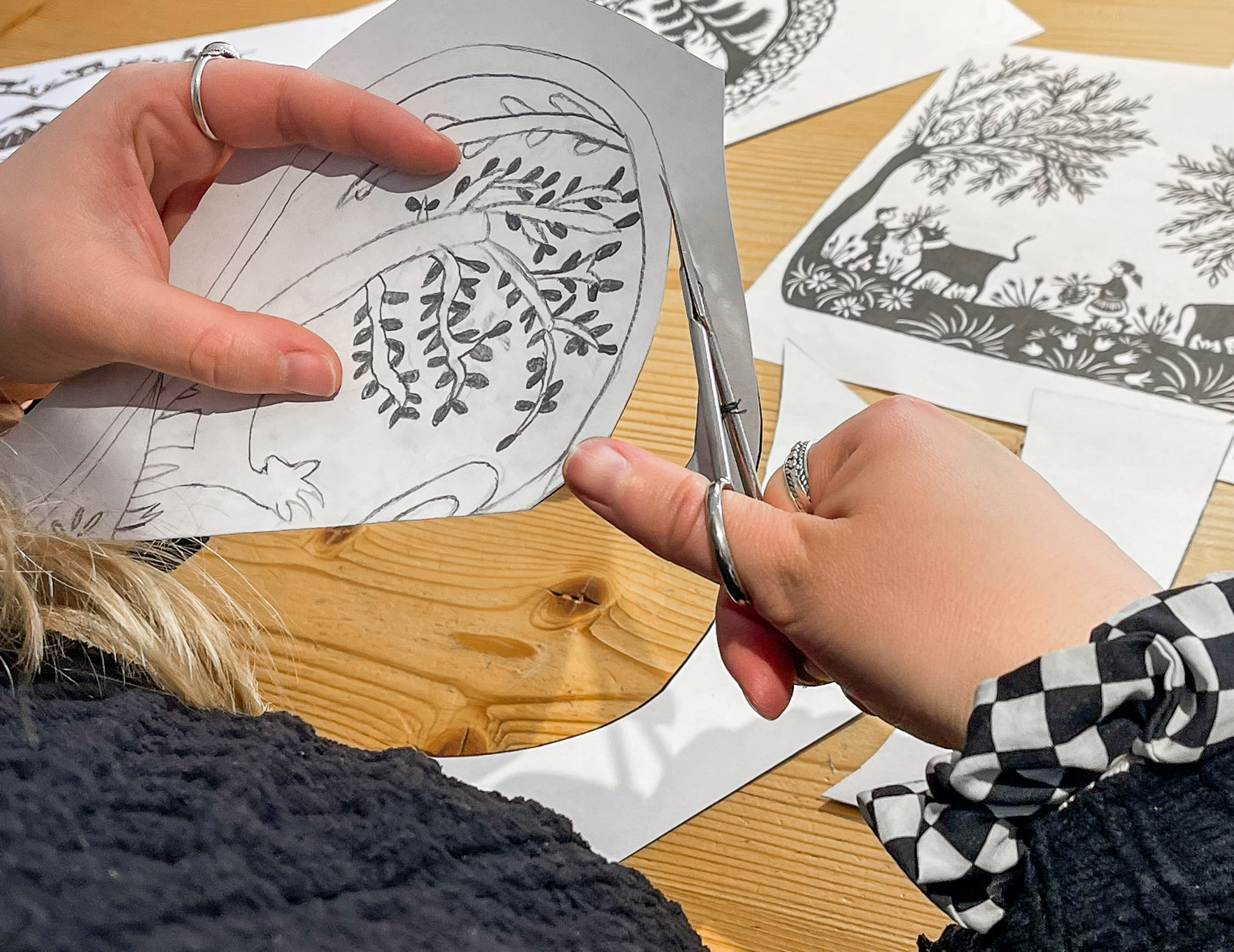 Atelier de découpage aux ciseaux (3h)